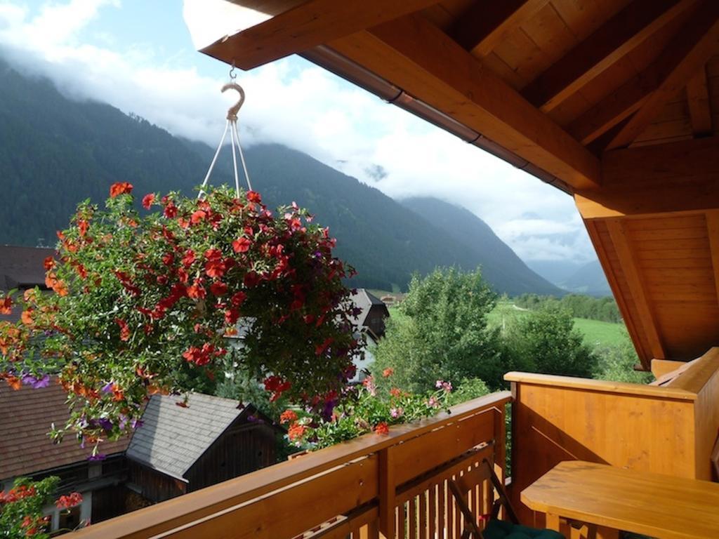 Apartamento Mansarda Dolomiti Rasun di Sopra Habitación foto