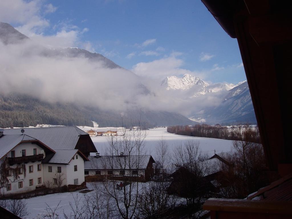 Apartamento Mansarda Dolomiti Rasun di Sopra Exterior foto