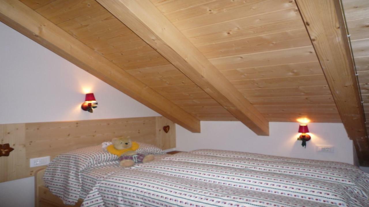 Apartamento Mansarda Dolomiti Rasun di Sopra Exterior foto