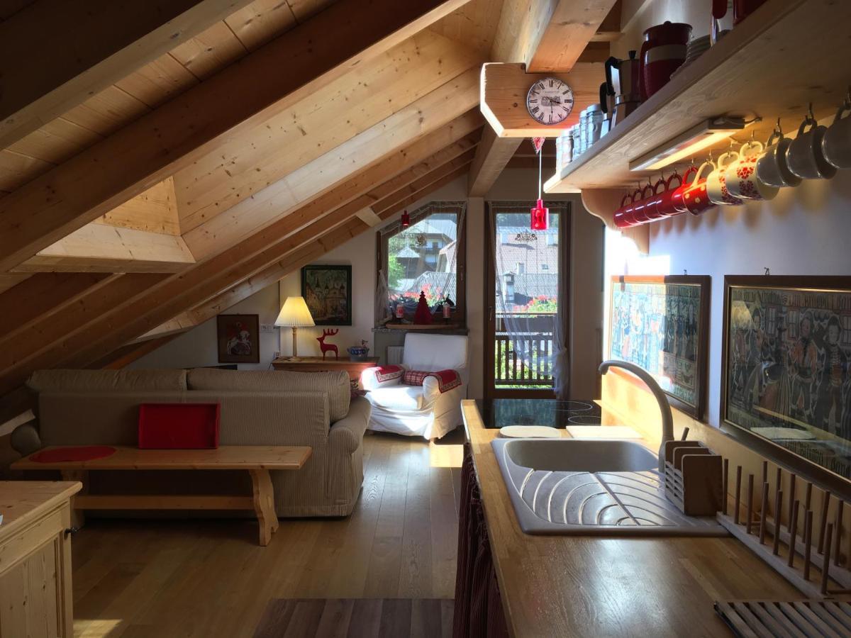 Apartamento Mansarda Dolomiti Rasun di Sopra Exterior foto