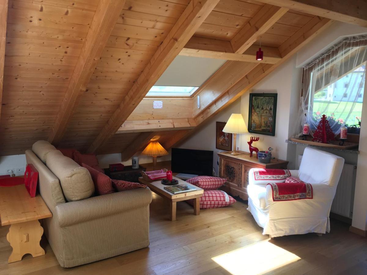 Apartamento Mansarda Dolomiti Rasun di Sopra Exterior foto